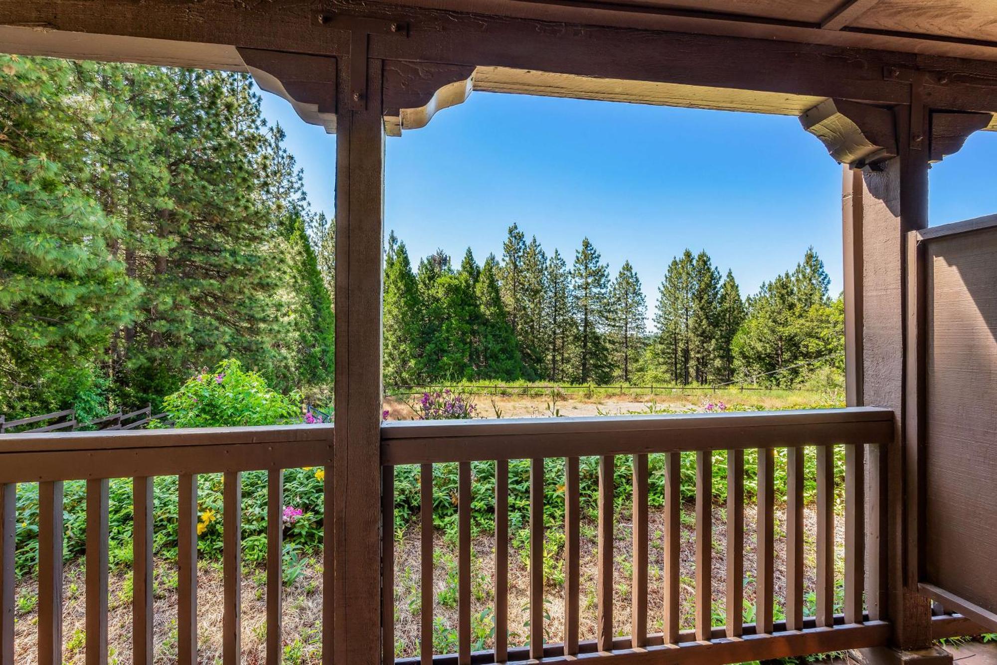 Best Western Stagecoach Inn Pollock Pines Exterior foto